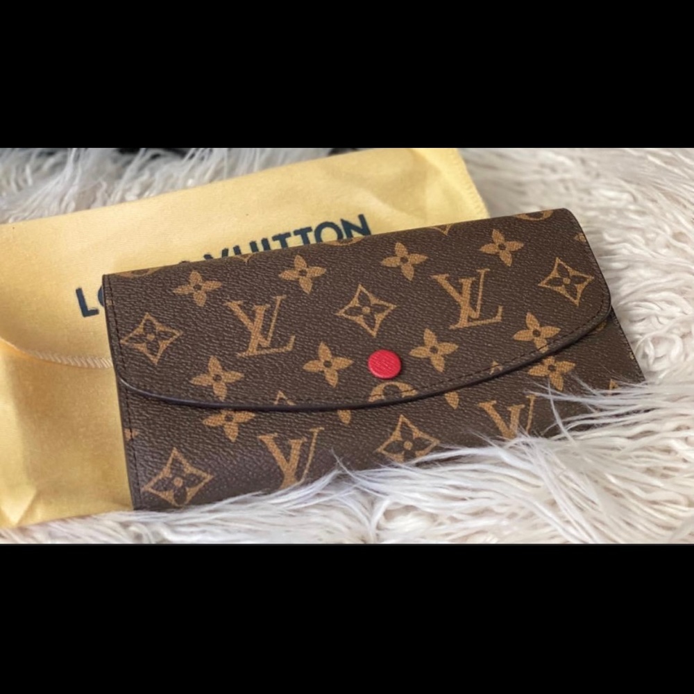 LV wallet. New.